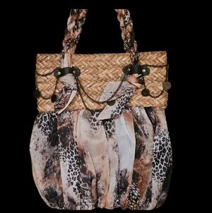 🐆Braided Handle Animal Print with Metal Chains Lightweight Tote Bag - NWOT